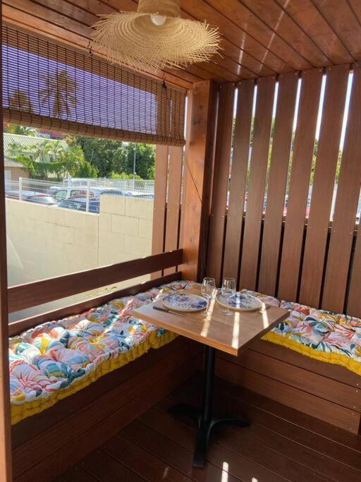 Tiny Kaz Apartment Сен-Пиер Екстериор снимка