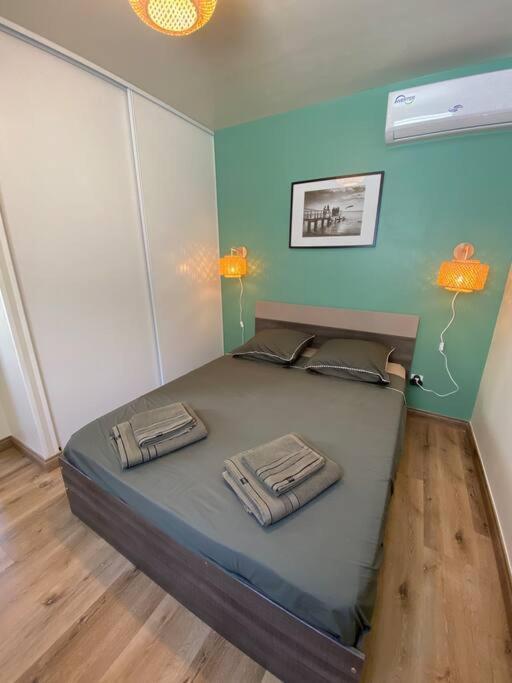Tiny Kaz Apartment Сен-Пиер Екстериор снимка